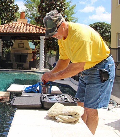 pool chlorine testing and cleaning in lakeland fl