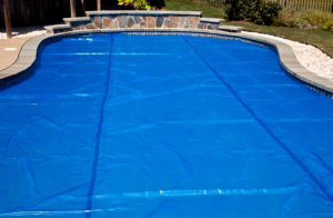 Covering your pool for winter